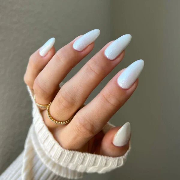 DND DIVA Duo Matching Color - #001 Icy Glitz