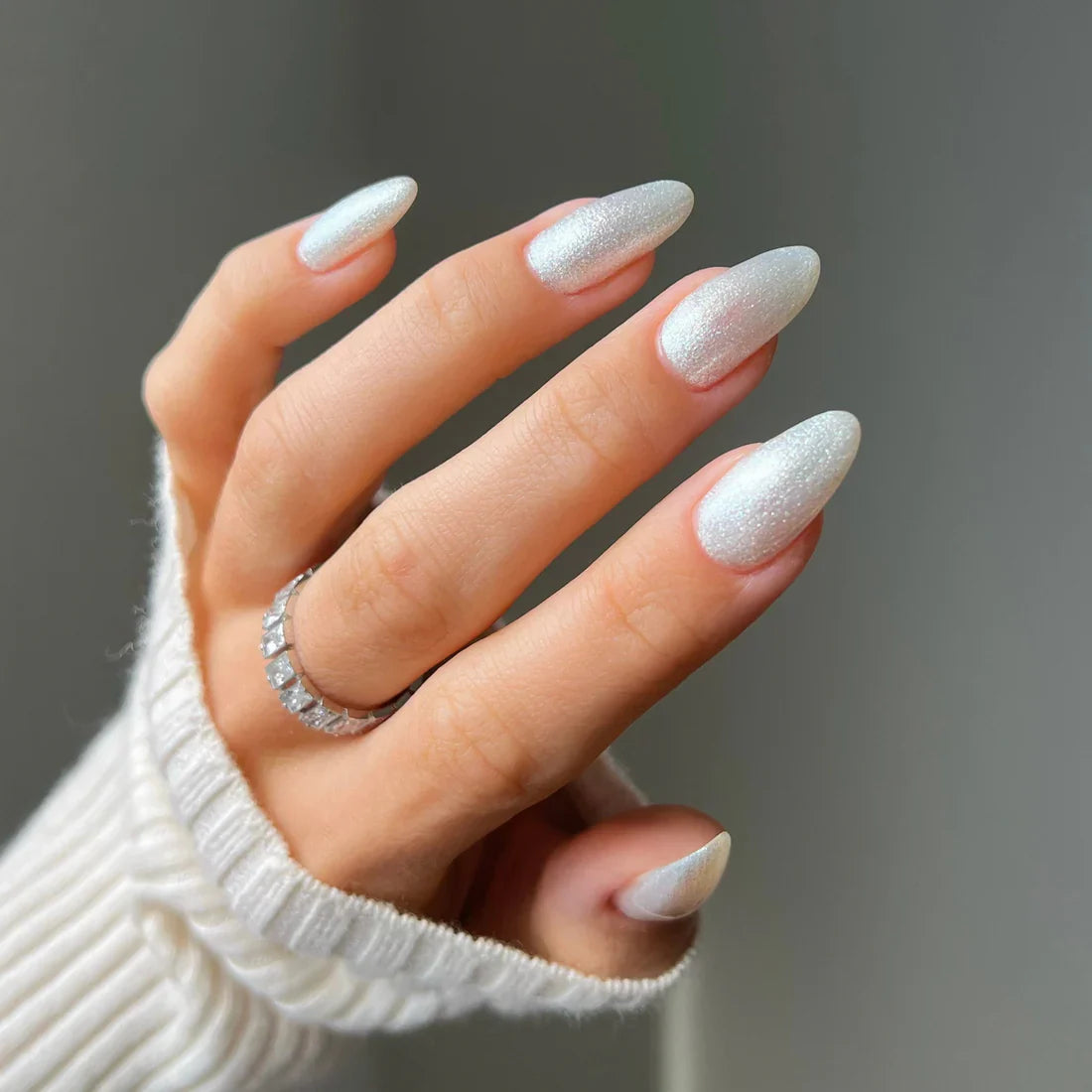 DND DIVA Duo Matching Color - #002 Full Moon