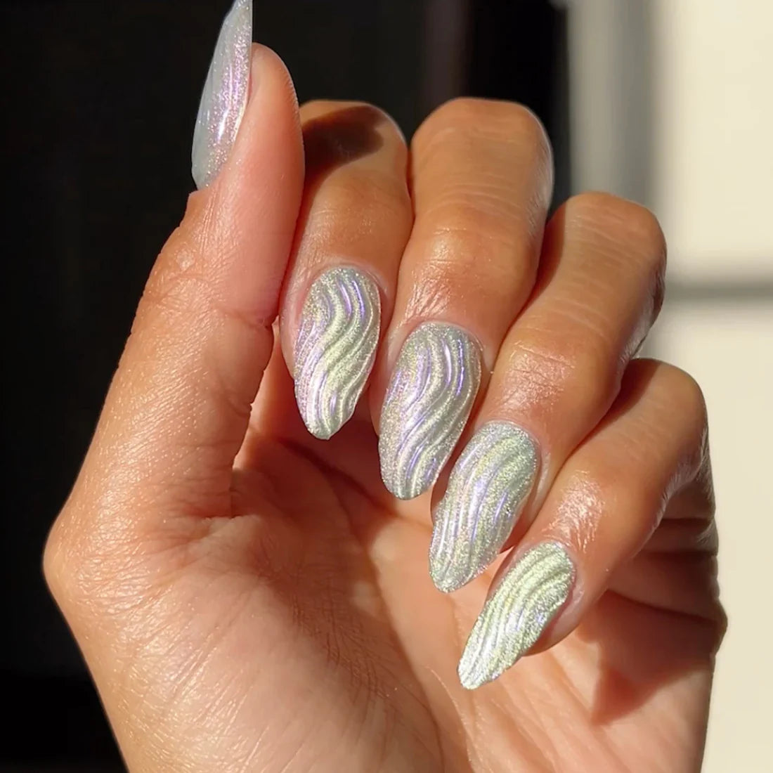 DC 9D Cat Eye Unicorn - #21 Holo Dancer