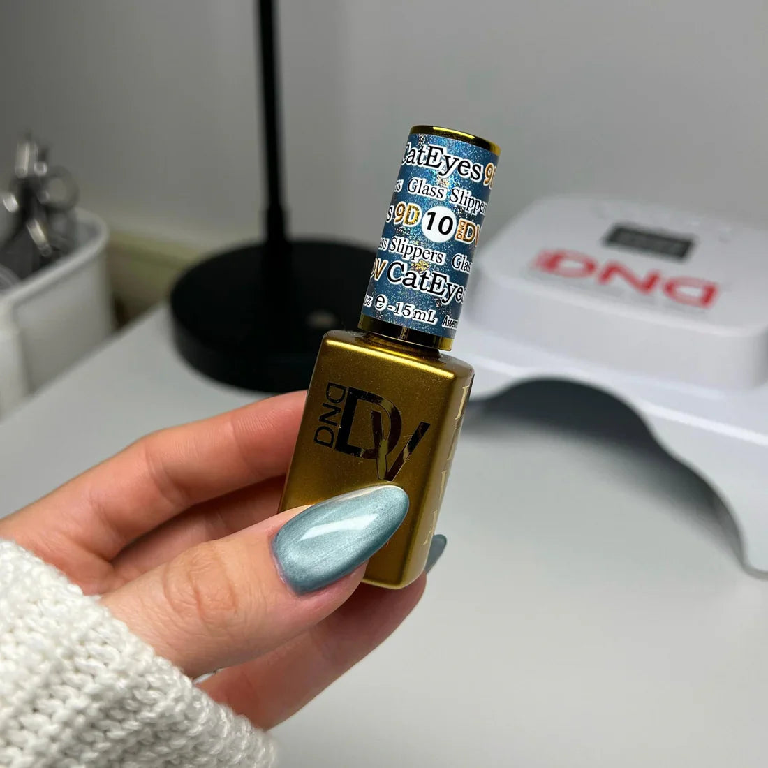 DIVA 9D Cat Eye Glassball - #10 Glass Slipper