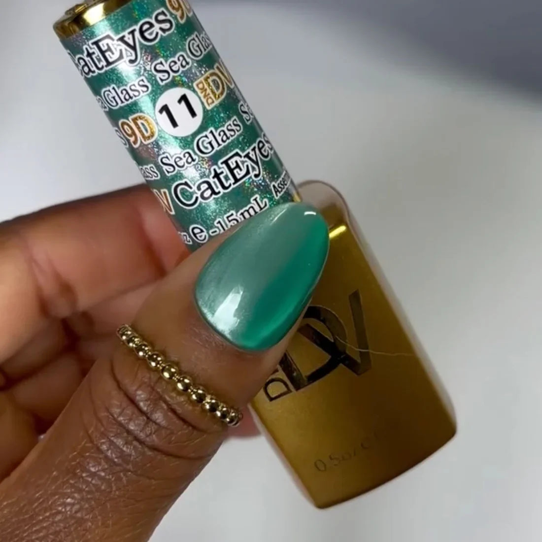 DIVA 9D Cat Eye Glassball #11 - Sea Glass